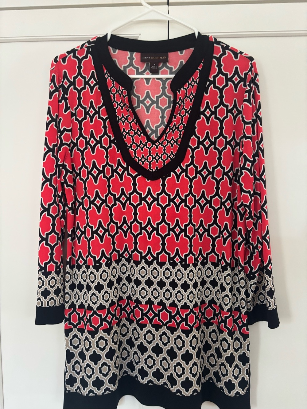 Dana Buchman Red and Black Geometric V-Neck Tunic
